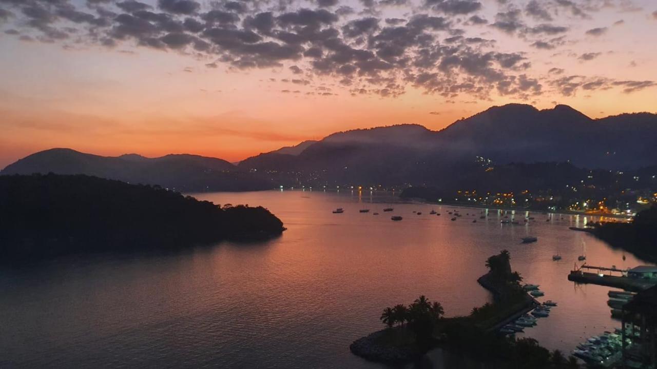 Porto Real Resort Duas Suites Vista Mar Em Frente Ao Clube 曼加拉蒂巴 外观 照片